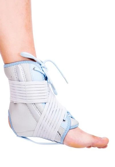 Steznik za gležanj za peronealni tendonitis